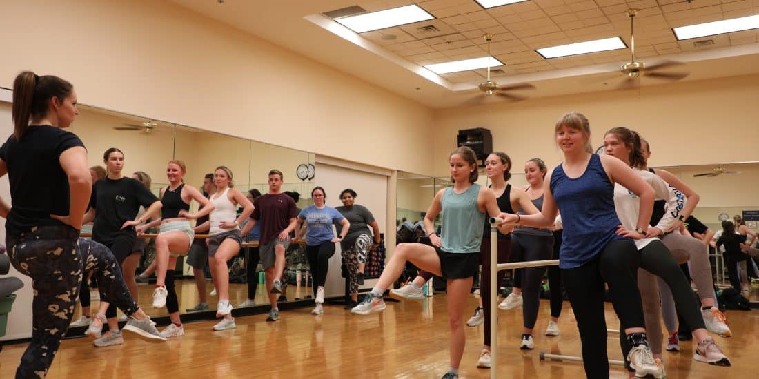 Students participate in a Barre class during J-Term