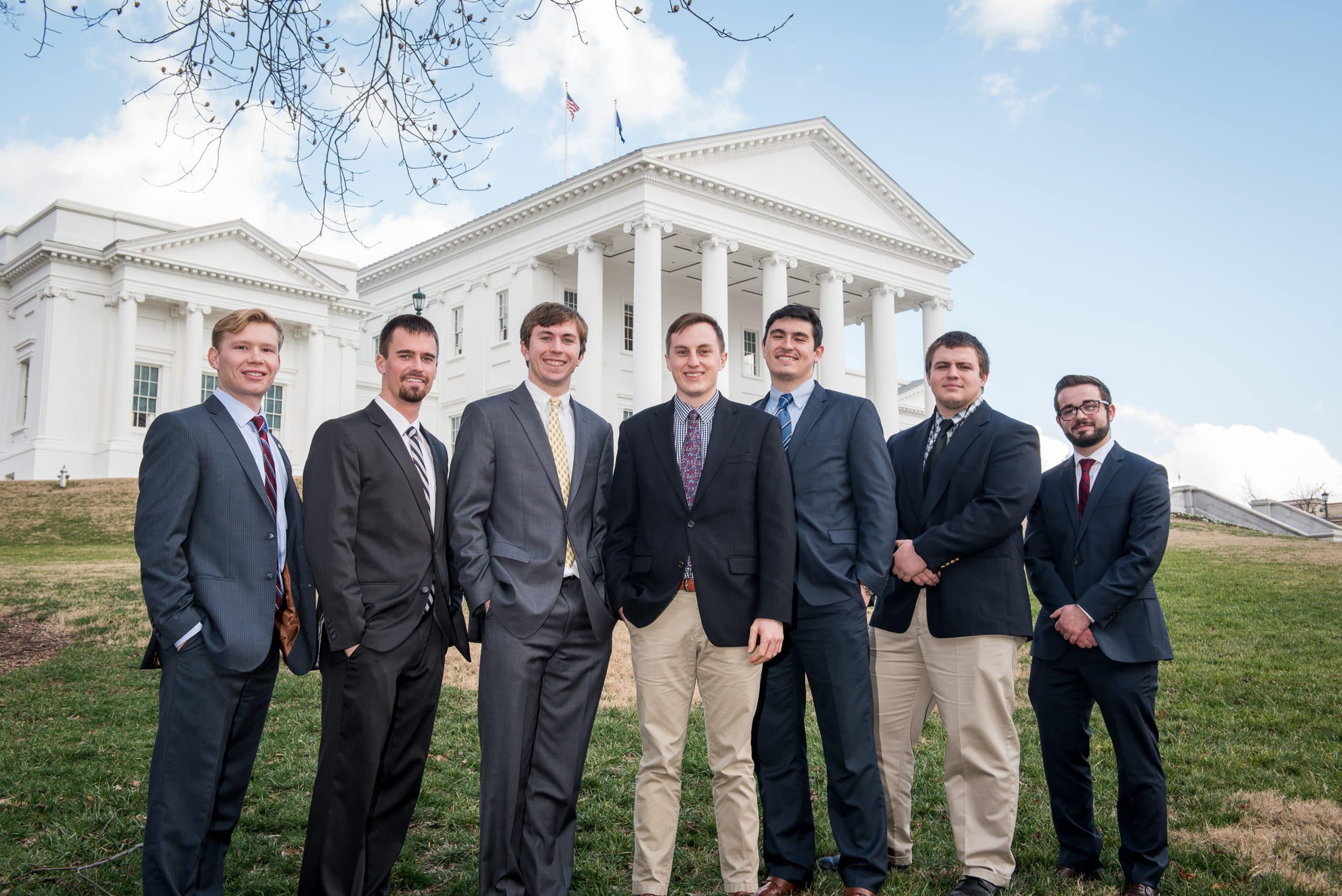 Interns pose in front of the Virginia state Capitol